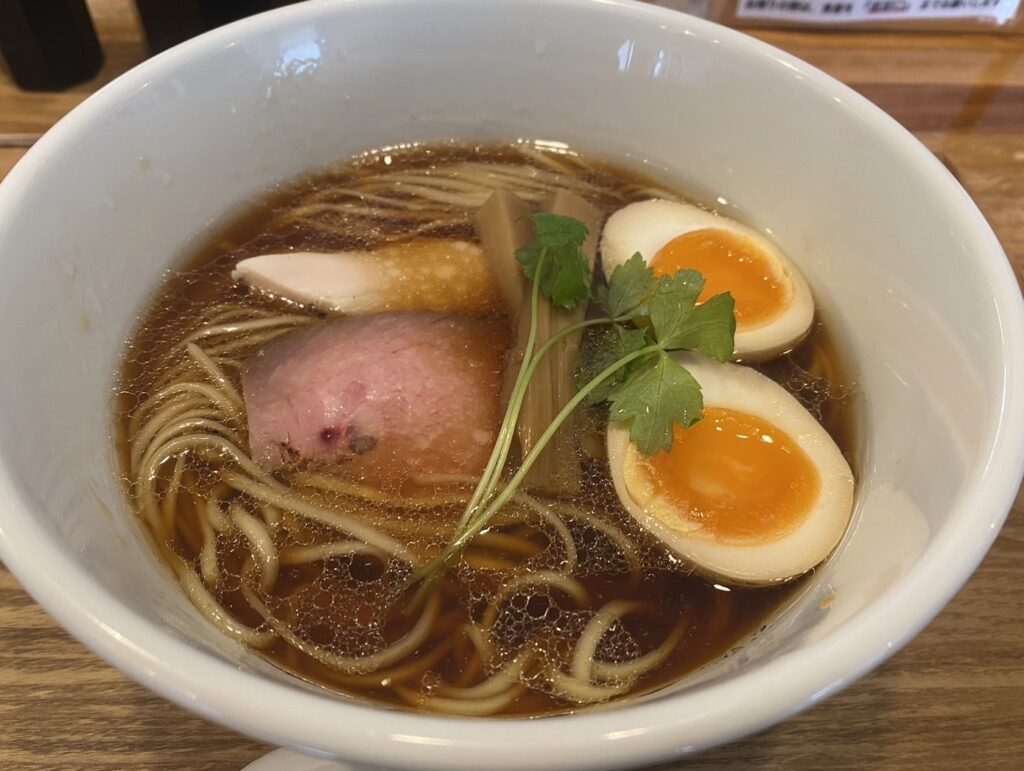 らぁ麺やな木の鶏醤油ラーメン